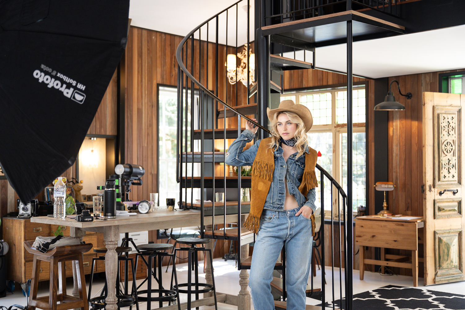 Read more about the article Shaun Li’s Midwest Trader Shoot at the studio