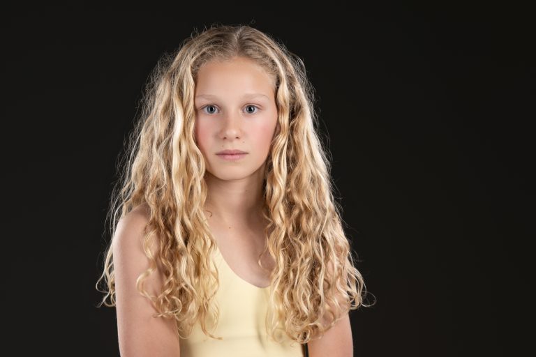 Layla - actor's headshot and portraits