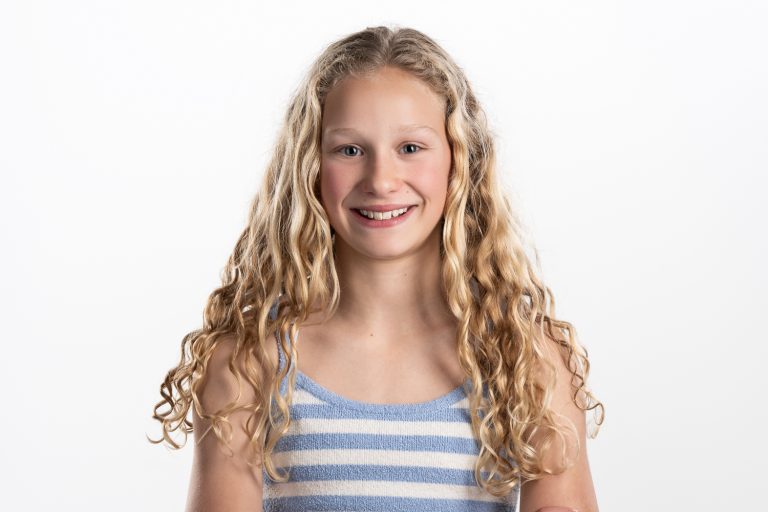 Layla - actor's headshot and portraits